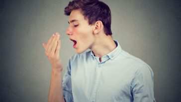 Deretan Kebiasaan yang Memicu Bau Mulut saat Puasa