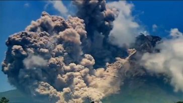 Gunung Merapi Meletus, Kepala Badan Geologi Ungkapkan Penyebabnya