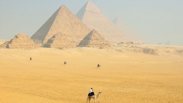 Para Ilmuwan Temukan Koridor Tersembunyi di Piramida Giza