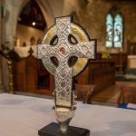 Potongan Salib Asli Yesus Dijadikan Simbol Pemahkotaan Raja Charles