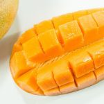 Rendam Mangga di Air Sebelum Dimakan, Ahli: Bisa Optimalkan Nutrisi