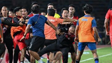 Ofisial Thailand Menangis Minta Maaf ke Manajer Timnas Indonesia