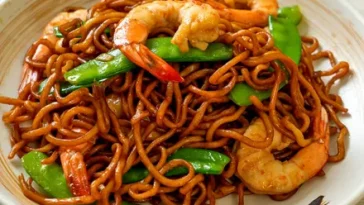 Resep Mie Soba Pedas Gurih Untuk Makan Siang
