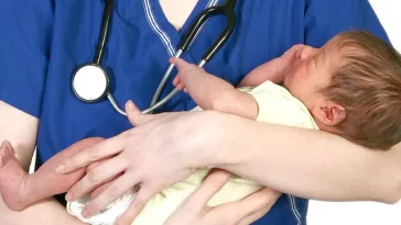 Hari Bidan Nasional: Ini Beda Profesi Bidan dan Perawat