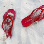 Dokter Sarankan Jangan Pakai Sandal Jepit, Stiletto, dan Slip-On, Kenapa?