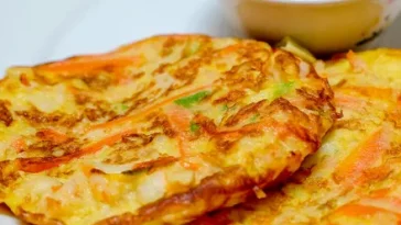 Resep Fuyunghai Sayur Mini dengan Saus Tomat, Mudah Buatnya!