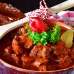 5 Kebiasaan Makan Berbahaya Bagi yang Berusia 30 Tahun ke Atas