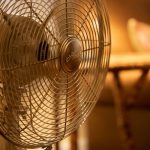 Pakai Kipas Angin Saat Tidur Malam, Ini Deretan Bahayanya