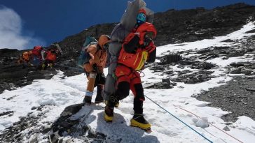 Viral Pendaki Malaysia Tak Berterima Kasih Usai Nyawanya Diselamatkan Pemandu di Zona Kematian Everest, Ini Faktanya!