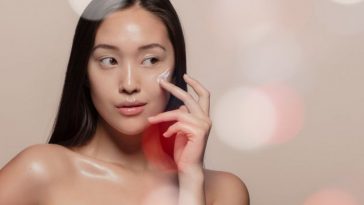 Perempuan Jepang Rutin Lakukan 7 Cara Alami Ini untuk Awet Muda