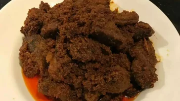 Cara Membuat Rendang Daging Sapi Sederhana dengan Bumbu Meresap