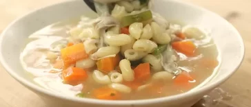 Resep Sup Ayam Makaroni Khas Amerika Ala Chef Devina Hermawan, Cepat dan Praktis!