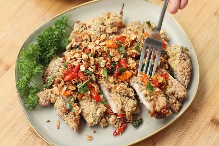 Resep Ayam Goreng Oat ala Chef Devina Hermawan, Renyah dan Juicy!