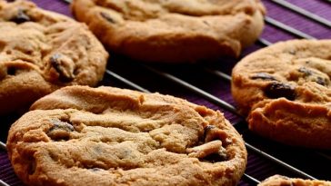 4 Trik Selamatkan Kue Terlanjur Gosong agar Tetap Bisa Enak Dimakan