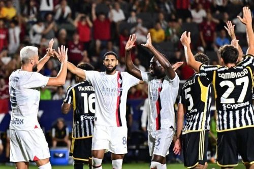 Juventus Vs AC Milan di Laga Pramusim: Bianconeri Menang Adu Penalti