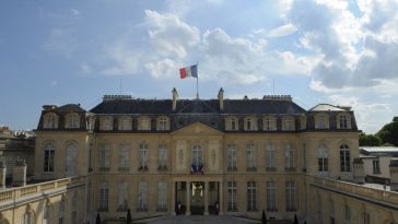 Surat Berisi Potongan Jari Manusia Ditemukan di Kediaman Presiden Prancis