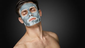 Cara Tepat Eksfoliasi Wajah di Rumah untuk Para Pria