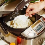 Lima Kesalahan yang Harus Dihindari saat Memasak Nasi dengan Rice Cooker