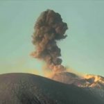 Gunung Ile Lewotolok di Lembata NTT Meletus Pagi Ini, Tinggi Kolom Abu 600 Meter
