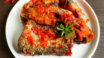 Resep Ikan Patin Goreng Balado, Pedasnya Nendang