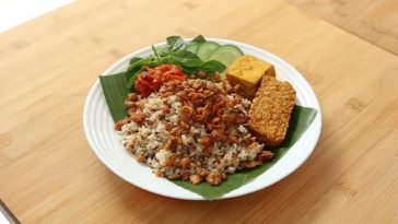Resep Nasi Tutug Oncom ala Chef Devina Hermawan, Makanan Khas Jawa Barat