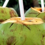 Bolehkah Minum Air Kelapa Setiap Hari? Simak Penjelasan Pakar!