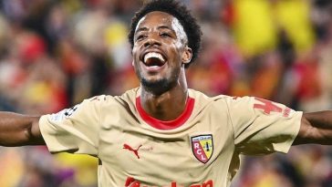 Man of the Match Lens vs Arsenal: Elye Wahi