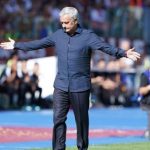 Jose Mourinho Dikartu Merah saat AS Roma Kalahkan Monza 1-0, Ini Penyebabnya!