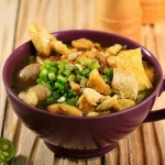 Resep Lomie Kangkung, Mie Kuah Khas Bandung dengan Kuah Kental Gurih