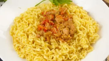 Resep Mie Goreng Sambal Matah, Menu Sarapan yang Pedasnya Nendang