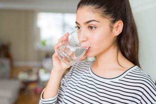 Tak Selalu Dua Liter, Ternyata Asupan Air di Dalam Tubuh Harus Sesuai Berat Badan, Ini Cara Hitungnya!