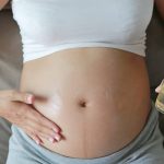 5 Cara Hilangkan Stretch Mark dari Bahan Alami, Gula Salah Satunya!