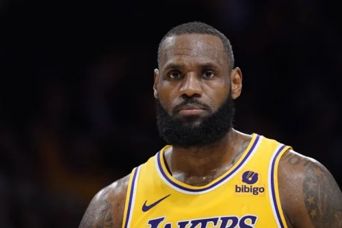 LeBron James Jadi Pemain Pertama dalam Sejarah NBA yang Cetak 39.000 Poin