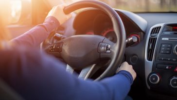 7 Cara Ampuh Atasi Mobil yang Tidak Bisa Distarter, Apa Saja?