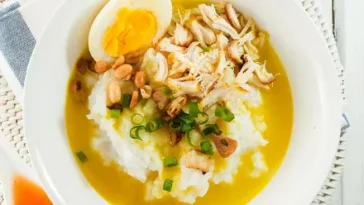 Resep Bubur Ayam Kuah Kuning, Hidangan Nikmat untuk Sarapan