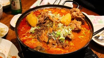 Masakan Terlalu Pedas? Tambahkan 4 Bahan Ini untuk Menguranginya