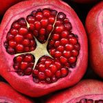 10 Manfaat Buah Delima Bagi Kesehatan dan Kecantikan Kulit