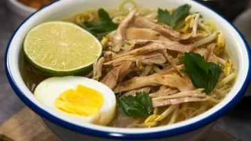 Resep Soto Ayam Bening, Kuah Gurihnya Bikin Nagih!