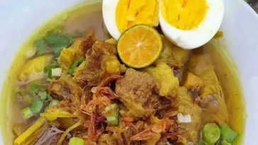 Resep Soto Madura, Hidangkan Lengkap dengan Telur Rebus