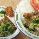 Resep Ayam Penyet Cabe Ijo, Dijamin Bikin Nagih Rasanya!