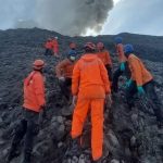 18 Pendaki Gunung Marapi Meninggal, Apa Saja Bahaya Abu Vulkanik?