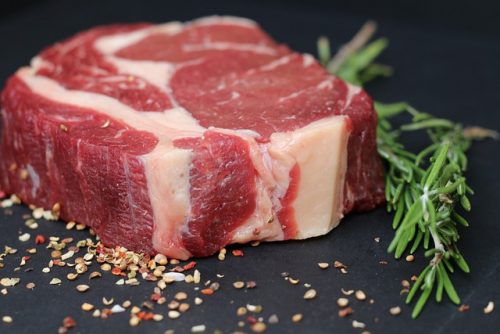 Ini Perbedaan Daging Sapi Australia dan Lokal