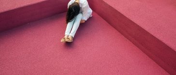 Lupakan Cinta Tak Berbalas dengan 4 Cara Berikut