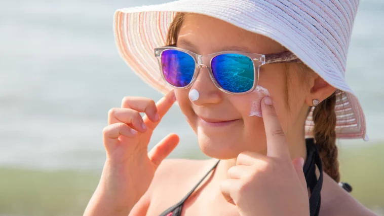 Anak-anak Tidak Boleh Gunakan Produk Perawatan Kulit untuk Dewasa, Ini Alasannya!