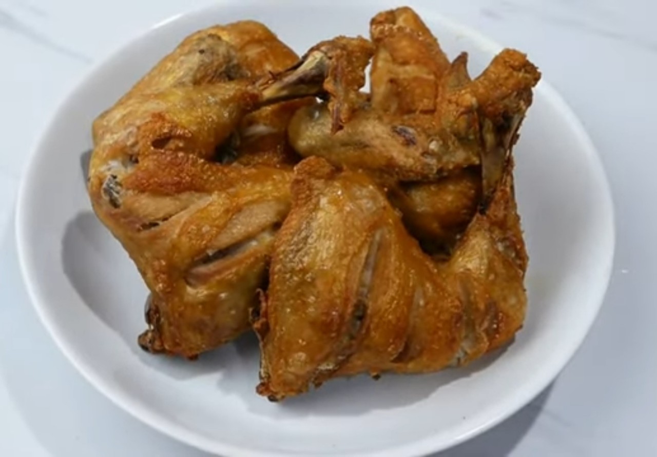 Resep Ayam Goreng ala Pecel Lele, Kuncinya Ada di Ungkepan