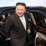 Deretan Koleksi Mobil Mewah Kim Jong Un, yang Terbaru dari Putin