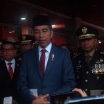 Presiden Jokowi memberi keterangan usai Rapat Pimpinan (Rapim) TNI-Polri pada Rabu 28 Februari 2024 di Gedung Ahmad Yani Mabes TNI, Cilangkap, Jakarta Timur. TEMPO/Daniel A. Fajri