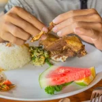 Benarkah Makan dengan Tangan Lebih Memberi Kepuasan?