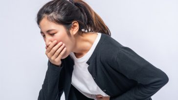 Mual dan Muntah Termasuk Sinyal Serangan Jantung? Ini Penjelasan Kardiolog