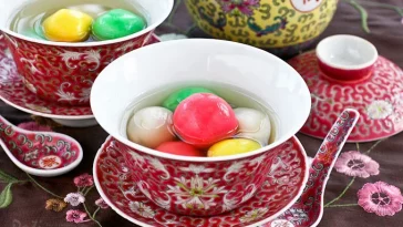 Asal Usul Tradisi Menyantap Tangyuan yang Mirip Wedang Ronde saat Cap Go Meh